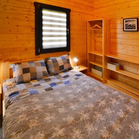 Hébergement de vacances Cottage In Ustronie Near Aquapark Helios, Cleaning Included *